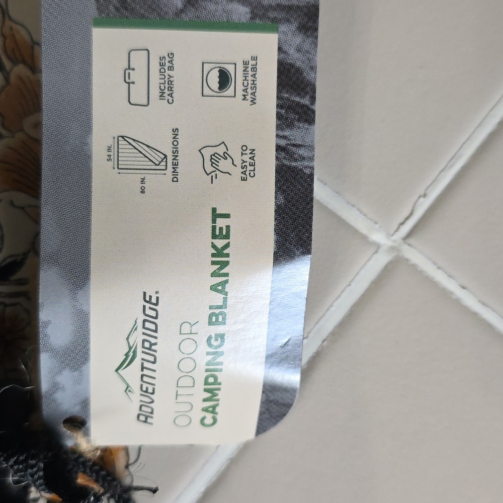 Adventuridge Outdoor Camping Blanket
